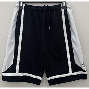 Umbro Men's Small Black/White Pocket Athletic Shorts~Functional Drawstring